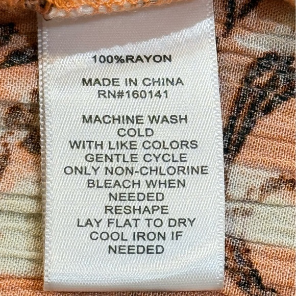 Women’s FRYE Ruffle Neck Front Button Dress- size medium - Picture 7 of 8